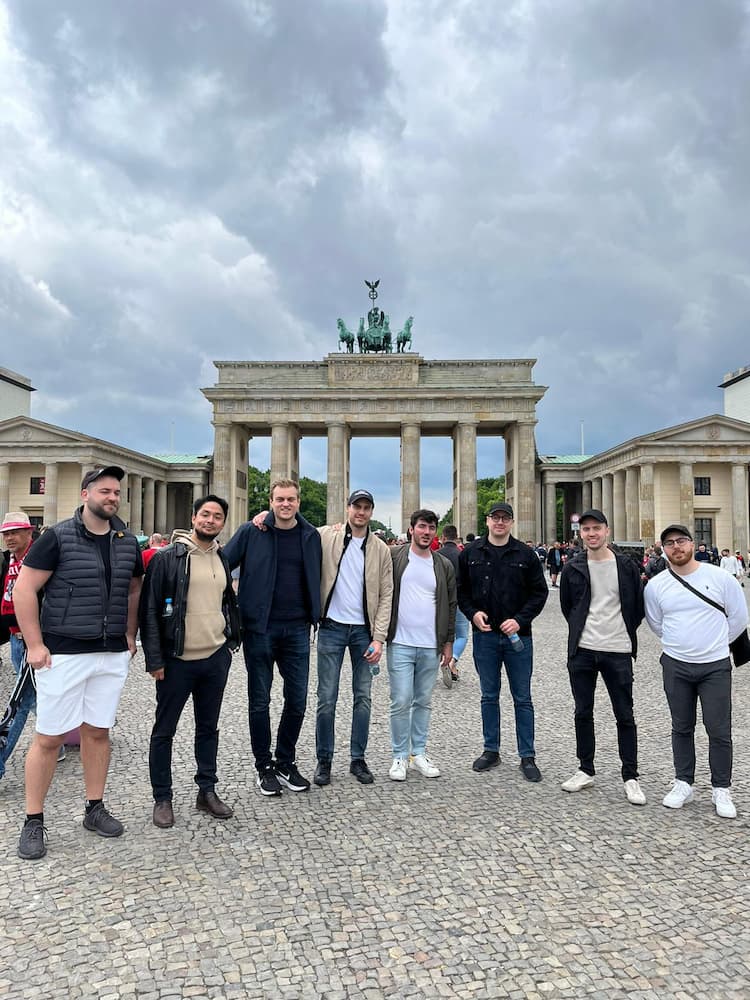 An image of a beautiful person 12